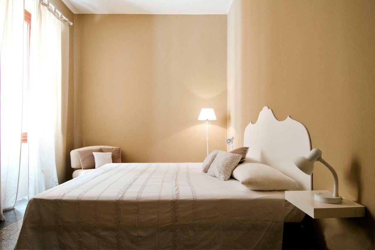 Blulassu City Center Rooms Cagliari Bagian luar foto