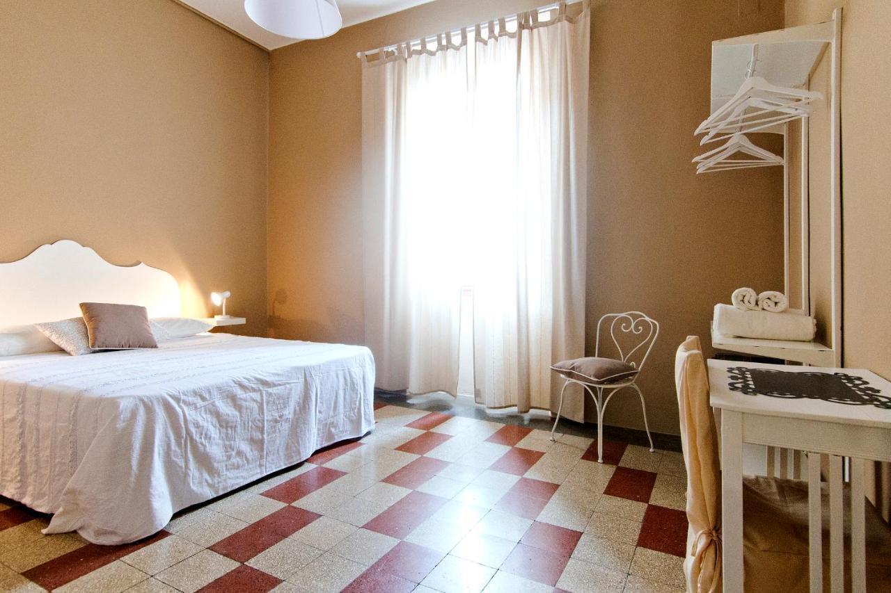 Blulassu City Center Rooms Cagliari Bagian luar foto